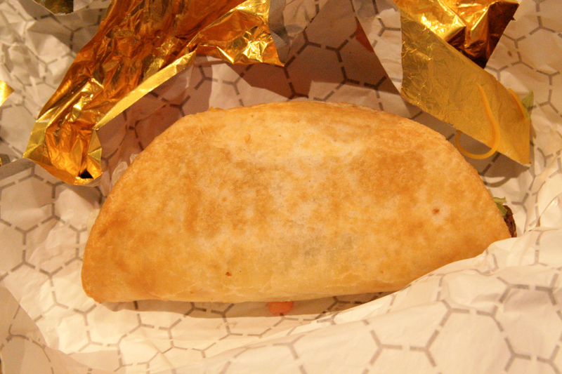 Illustration for article titled The A.V. Club tries the new Quesalupa from Taco Bell